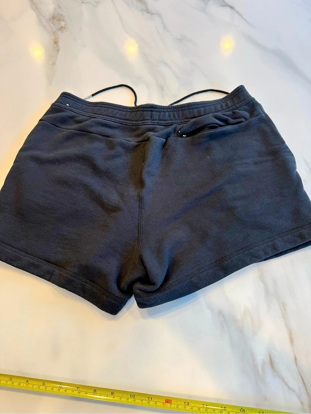 Nike Club Fleece Shorts Black Large